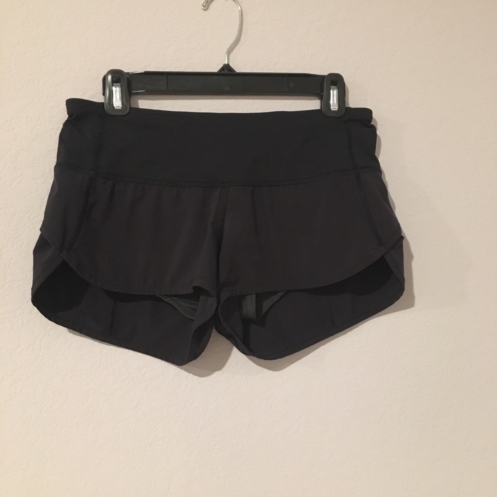Lulu lemon original speed short